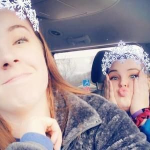 Meet your Posher, Abigail